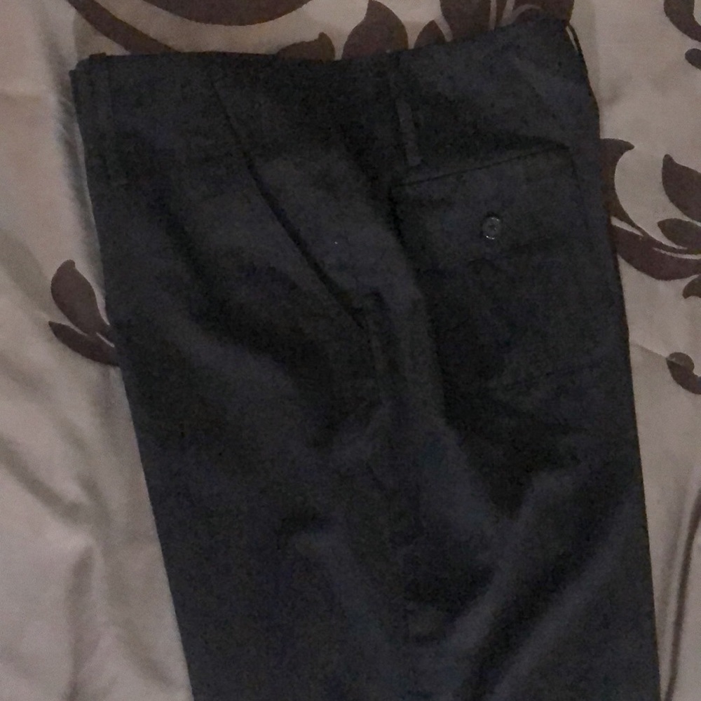 Michael Kors black cropped pants with cuff